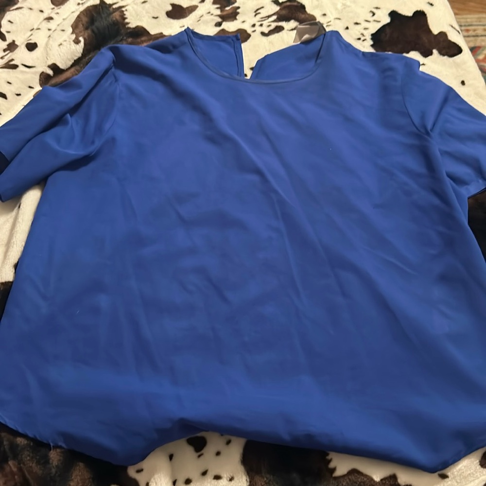 Blue blouse top